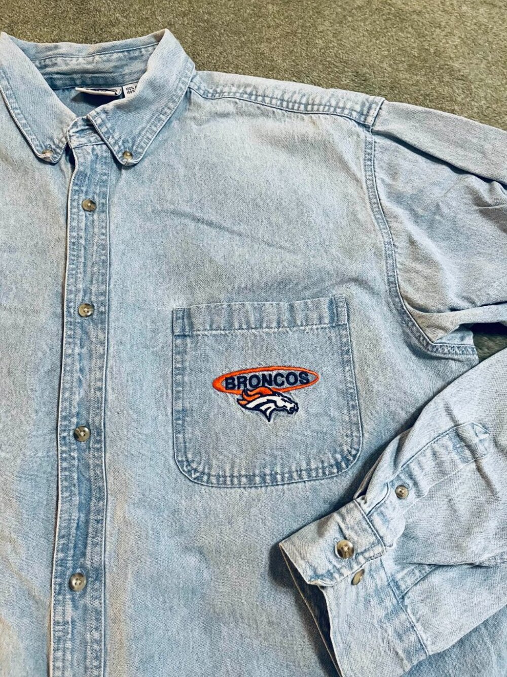 Vintage 90s Denver Broncos Mens Denim Button Down Shirt XL The Edge NFL 1998